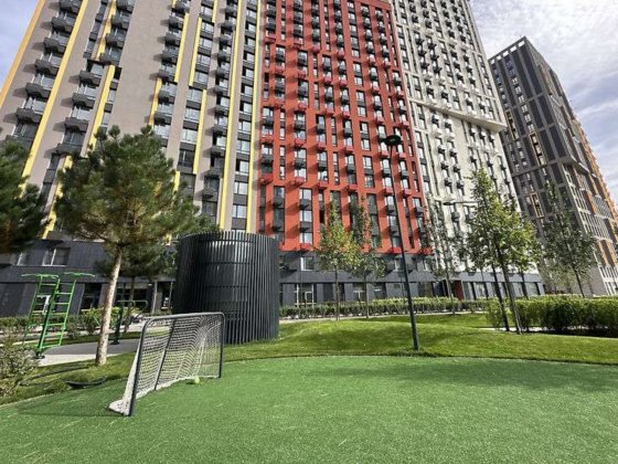 Продаж 2-кімнатної квартири на Столичному шосе, 3А в ЖК Svitlo Park Київ