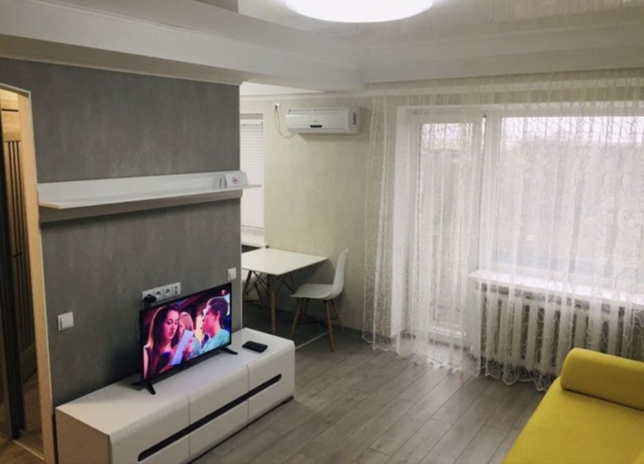 Здам в оренду 1к квартиру в центрі, з ремонтом, меблями і технікою - фото 1