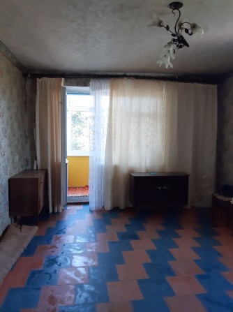 Сдам  1 комнатную квартиру. На длительный срок порядочным людям. - фото 1