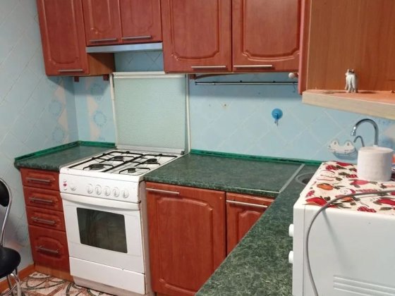 Оренда 4к квартири Озерна