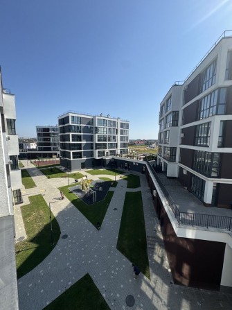 Оренда нової 1 кімнатної квартири в ЖК Grand Village Сокільники - фото 1