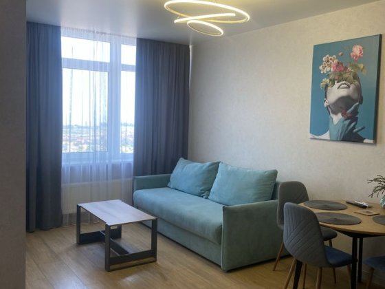 Від власника в 53 перлині, Кадор , Таїрово, долгосрочно Лиманка