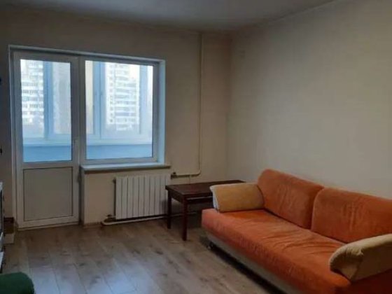 Продаж 3-к квартири просп. Володимира Івасюка 39а Київ