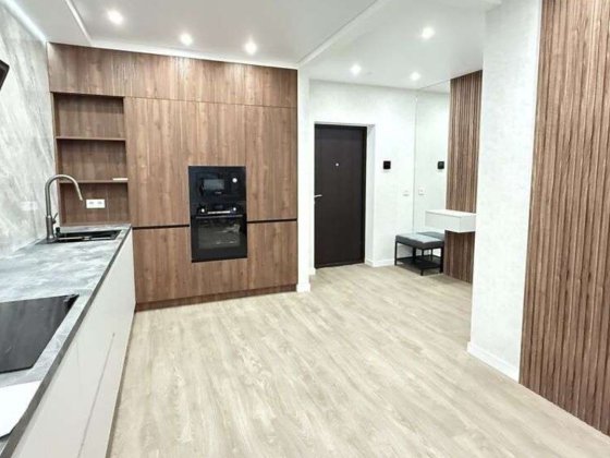 Продаж 2-к квартири вул. Олександра Олеся 7 Київ