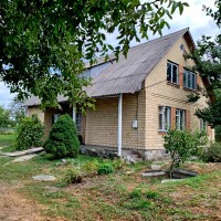 Цегляний будинок з комунікаціями і сучасною піччю в Михайлівці. Сквира