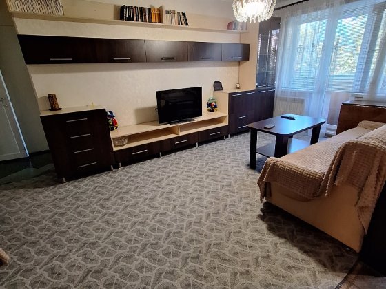 Продам 3к кв. Молодежный Луганськ