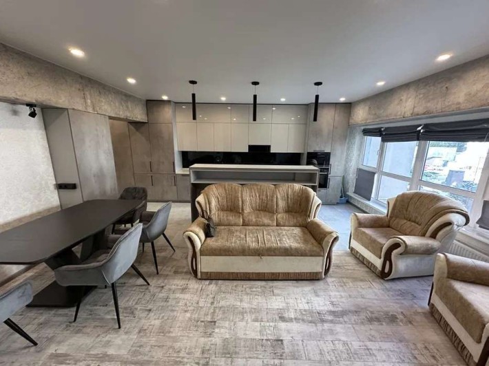 Продаж 3-к квартири вул. Глибочицька 13 - фото 1