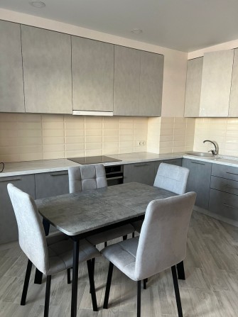 Симоненка Василя 111 - фото 1