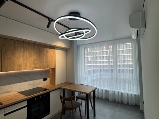 Перша здача! Стильна 1-кімнатна квартира з терасою в центрі міста
вул. Ивано-Франковск