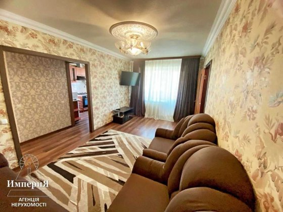 Укомплектована двокімнатна в Центрі з ремонтом. Белая Церковь