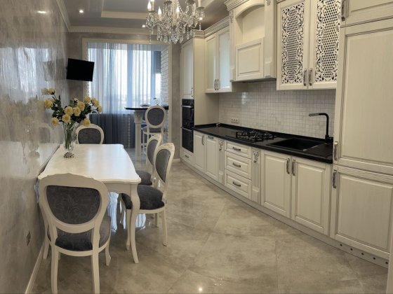 Довготривала оренда дворівневої квартири на вул. Огієнка Івана 2А Луцк