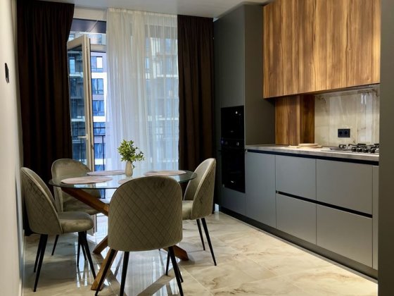 Оренда 1к 40м ЖК Фемелі Плаза,центр закритий двір Івано-Франківськ