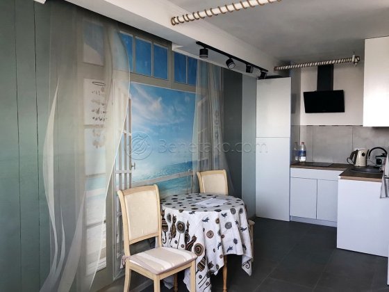 Тихая и очень уютная квартира с видом на море. Одесса