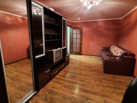 Сдам 1-ком квартиру 129(Студенческая) Кривой Рог