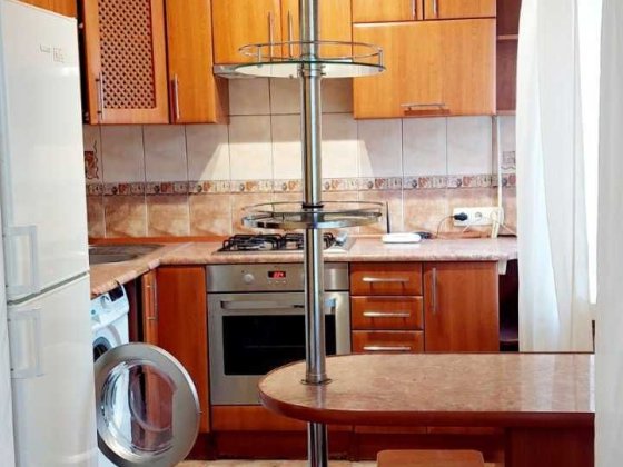 Оренда однокімнатної квартири на першому поверсі. Луцк