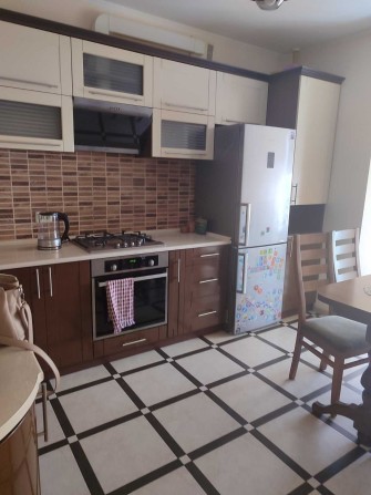 Здається 1к квартира • вул. Довженка 23 - фото 1