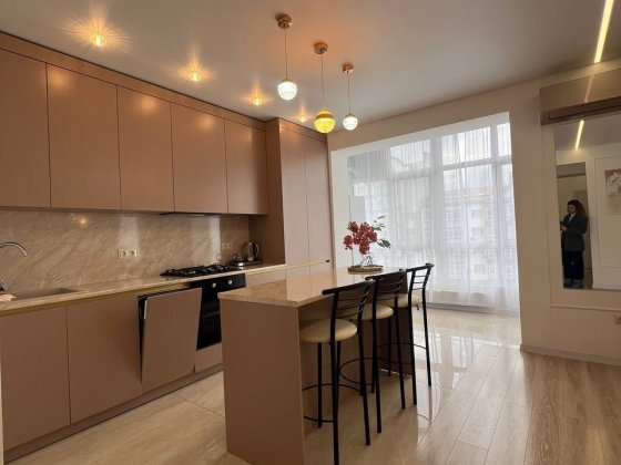 Опенда просторої 3 км квартири в центрі міста Ивано-Франковск