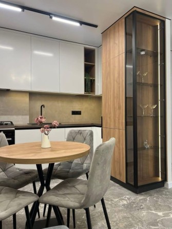 Оренда стильної 2 кімнатної квартири по вул. Київська. ПЕРША здача - фото 1