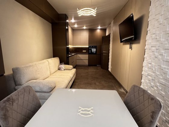 Перша оренда квартири район Льонокомбінату Рівне