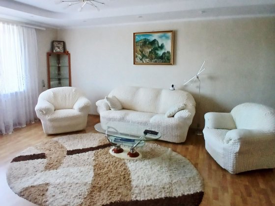 Оренда великої 3к квартири в елітному будинку Суми