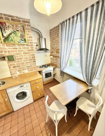 1 комн на пл Визволення вул Комерційна Центрально Міський район - фото 1