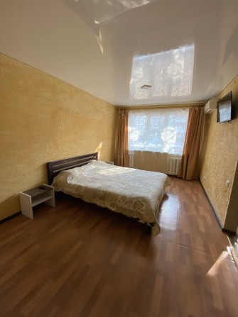 Світла 1к квартира біля Цирку - фото 1