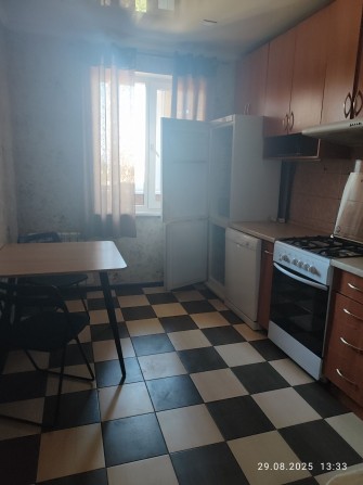 Здаю 3х кімнатну квартиру на Бизова - фото 1