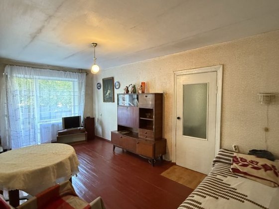 Здається в оренду 3 кімнатна квартира вул Головна-Проспект Черновцы