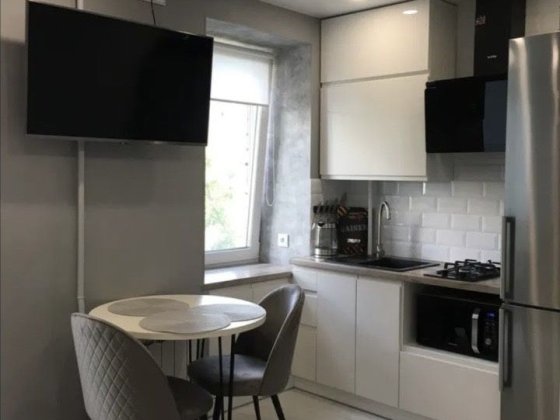 Дуже гарна 1 квартира ПЗР Черкассы