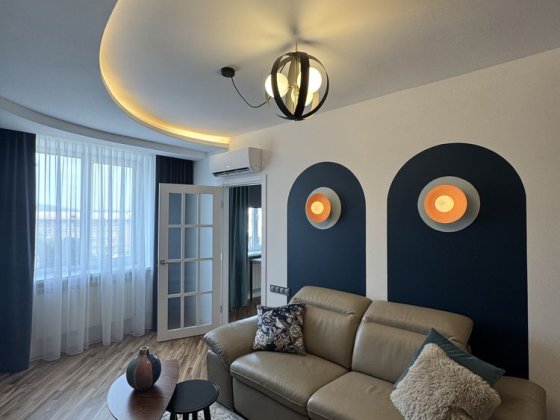 Оренда 3кімнатної квартири район ТЦ Майдан Черновцы