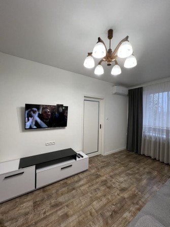 2х кімнатна квартира з капитальним ремонтом - фото 1