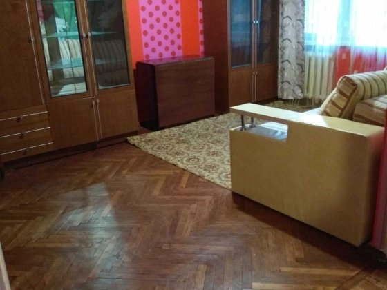 1 кімнатна квартира на Шкільній