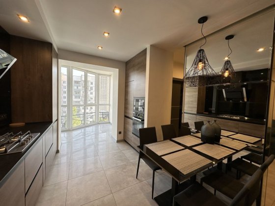 Оренда однокімнатної квартири на набережній, ЖК Сімейний Люкс Черкаси