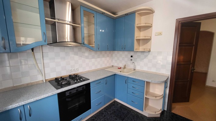 3 комнатная квартира по ул Гончей - фото 1