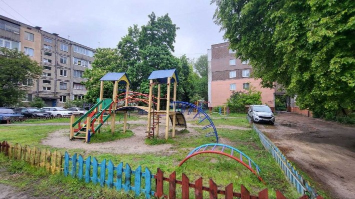 Оренда 1но кімнатної квартири по вул.Комінтерна (тихий центр) - фото 1