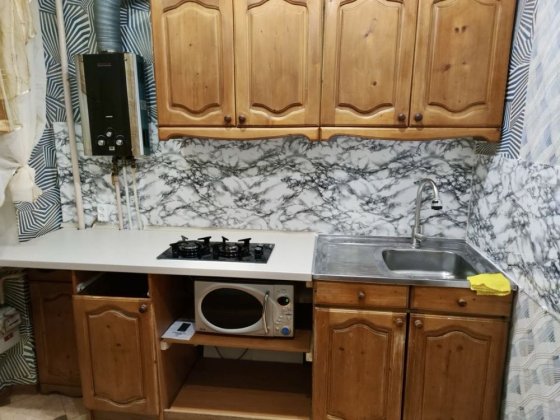 Сдам  1 ком квартру ул. Победы р-н Ласточки