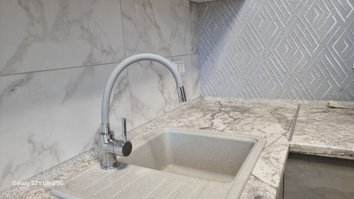 От месяца.Новый евро. Левый берег. 1 к кв. Близко центр.Риелторы не зв - фото 1