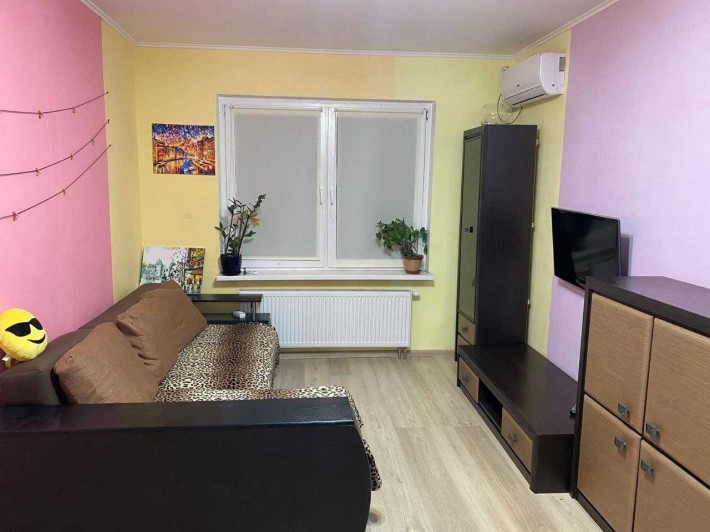 1 к. Чавдар 28, ЖК "Молодіжний квартал" м. Осокорки. - фото 1