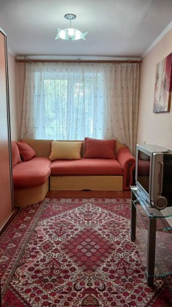 Здається затишна 3к квартира по вулиці Яновського - фото 1