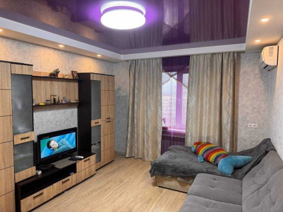 Сдам 3 комн квартиру как 2 комнатную Тополь-3,дом 80 Дніпро