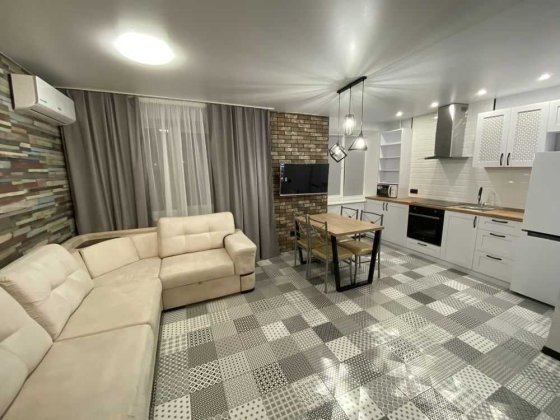 Здається 1к квартира на 1 поверсі з євроремонтом у центрі міста Днепр