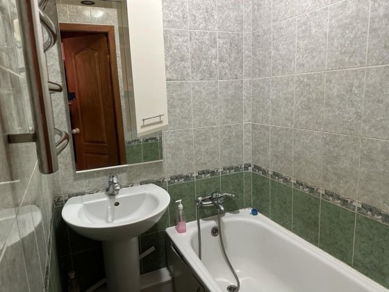 Оренда . 1 кімнатна . Лівобережний / Калинова / Караван Днепр