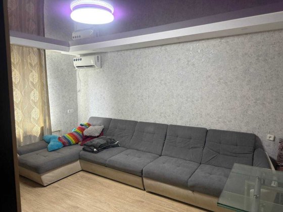 Здам 3 кімнатну квартиру Запорізьке Шоссе б.80 Тополь-3 Дніпро