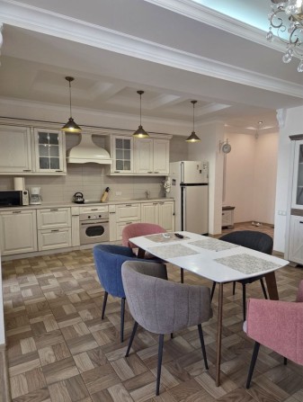 СДАМ! Парк Победы ЖК Армейский 2 комнаты+ кухня гостиная - фото 1