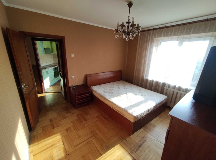 Оренда 3 кім. квартири, вул. Пасічна 104. - фото 1