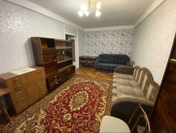 Сдается 2-х комн. квартира по ул. Чаривная, остановка Заводская - фото 1