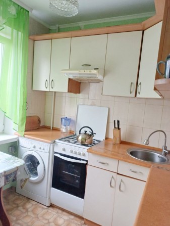 2 квартира 3 поверх, зупинка Аптека - фото 1