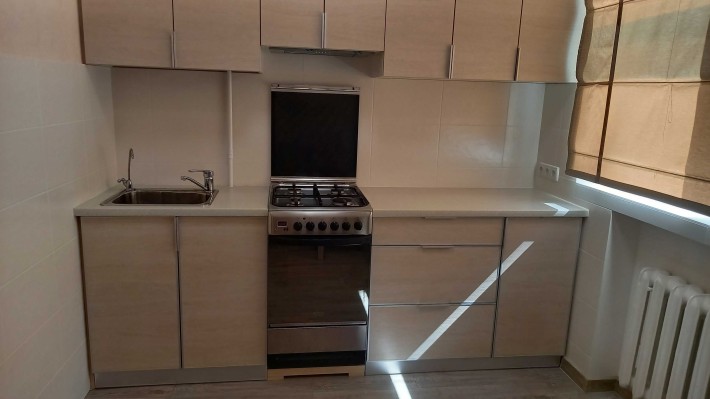 Сдам в центре 3х комнатную квартиру  от Собственника - фото 1