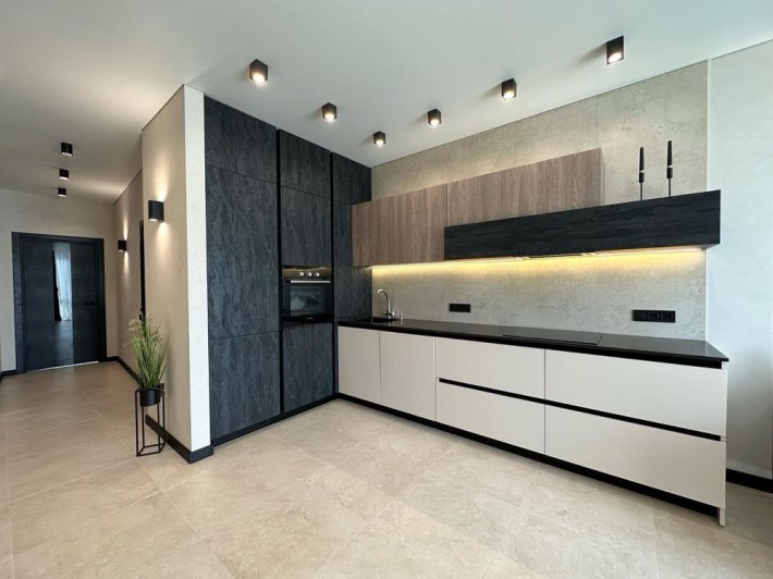 Первая сдача! Большая 2к в 26 жемчужине Аркадия - фото 1