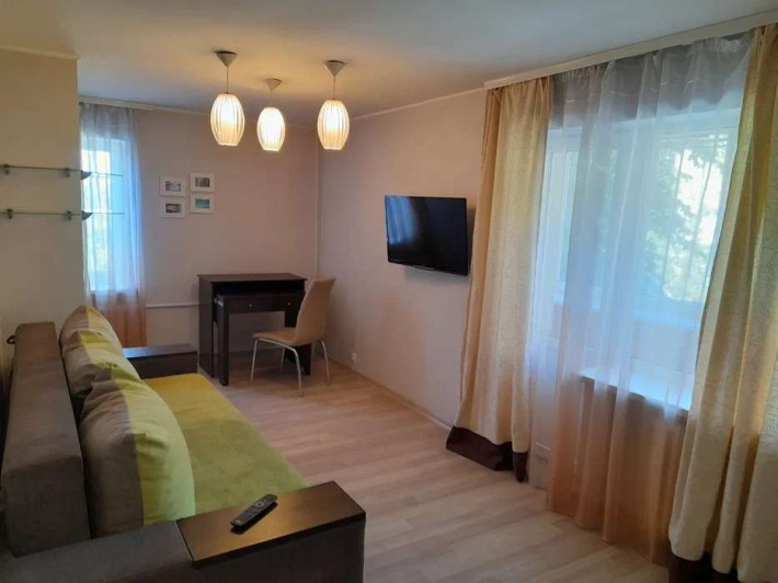 Продаж 2-к квартири вул. Костанайська 2 - фото 1
